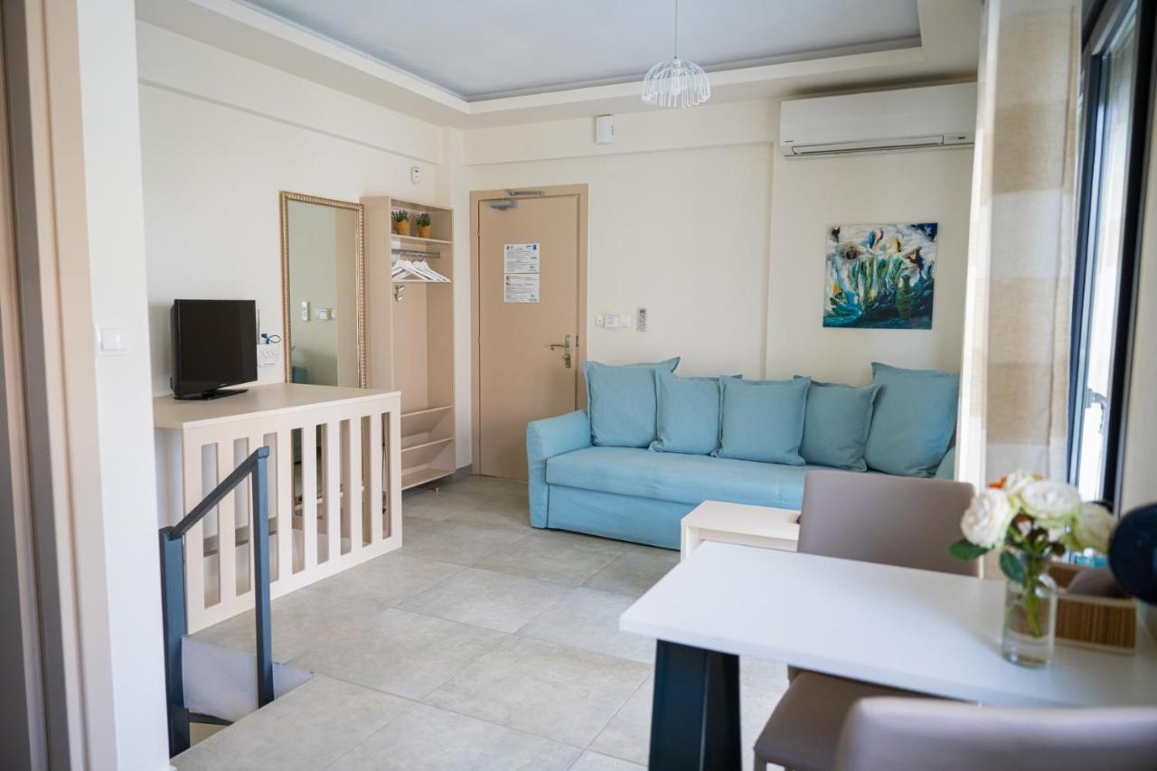 Callista Suites フロギタ エクステリア 写真