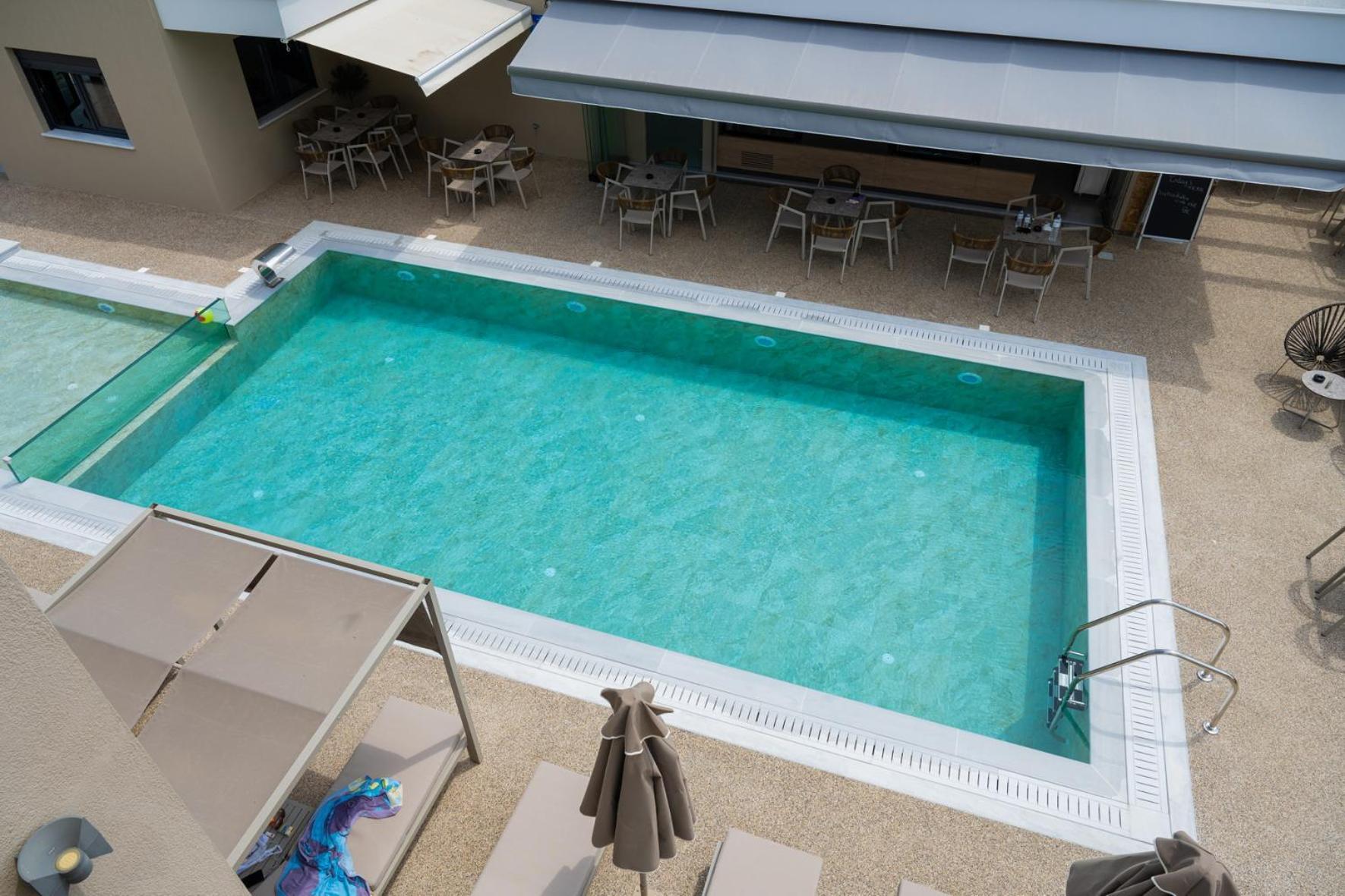 Callista Suites フロギタ エクステリア 写真