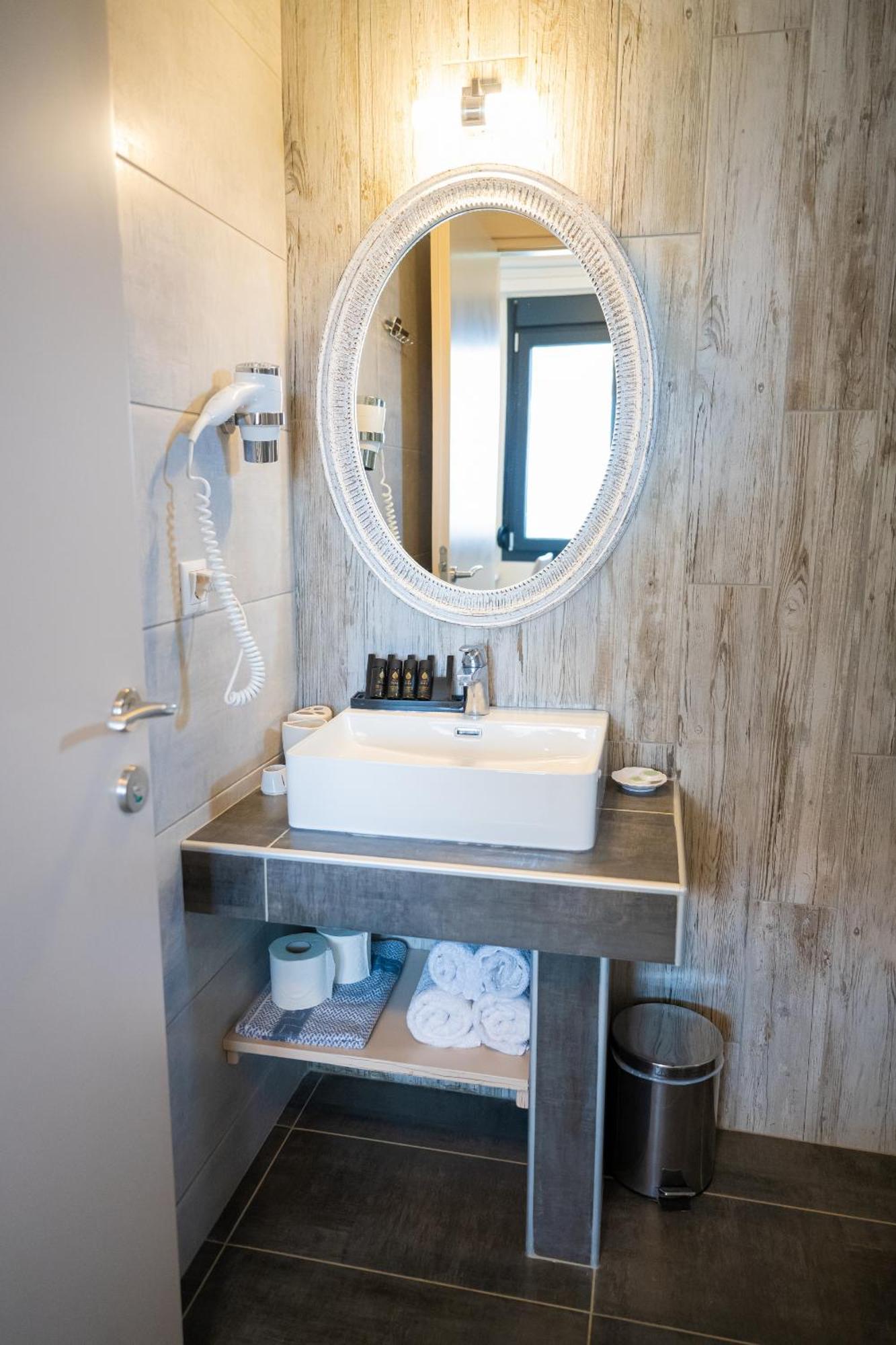 Callista Suites フロギタ エクステリア 写真